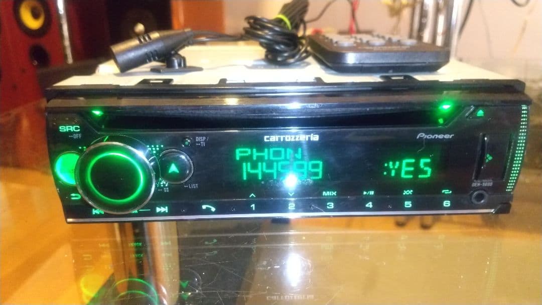 Carrozzeria DEH-5600 CD/USB/Bluetooth対応