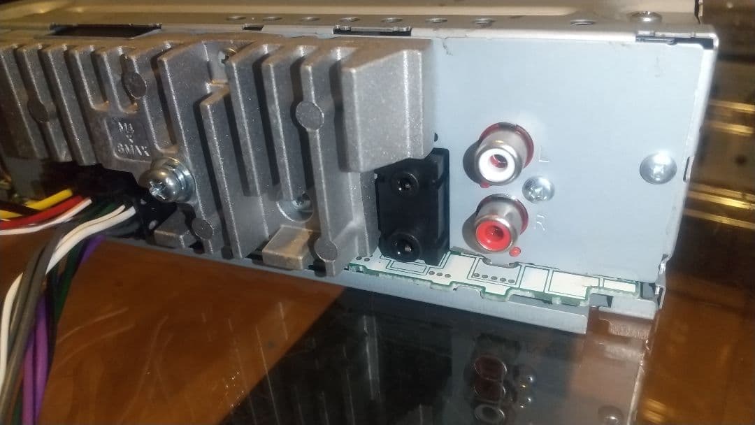 Carrozzeria DEH-5600 CD/USB/Bluetooth対応