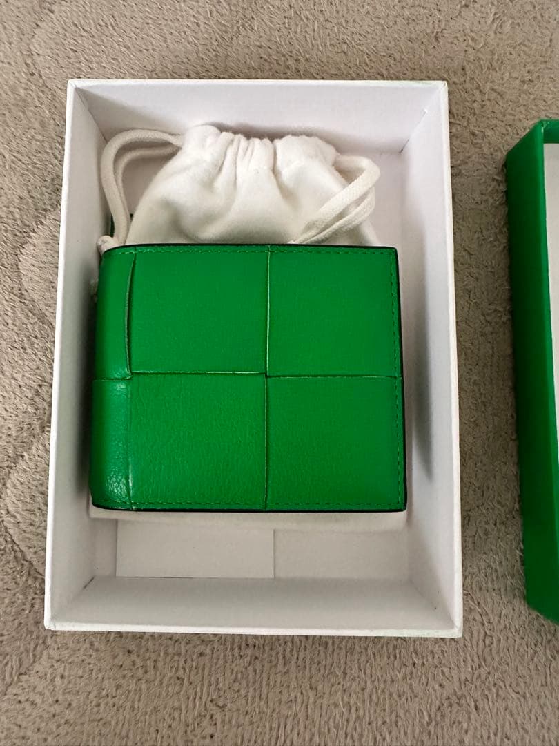 BOTTEGA VENETA 二つ折り財布 グリーン