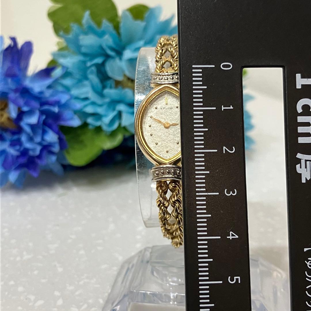 シチズン　CITIZEN SYLPH ゴールド ツイストブレスレット 腕時計