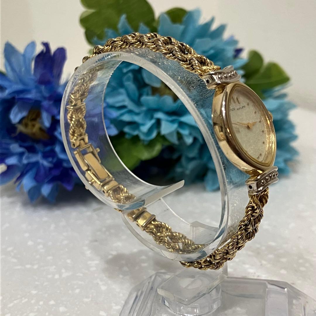 シチズン　CITIZEN SYLPH ゴールド ツイストブレスレット 腕時計