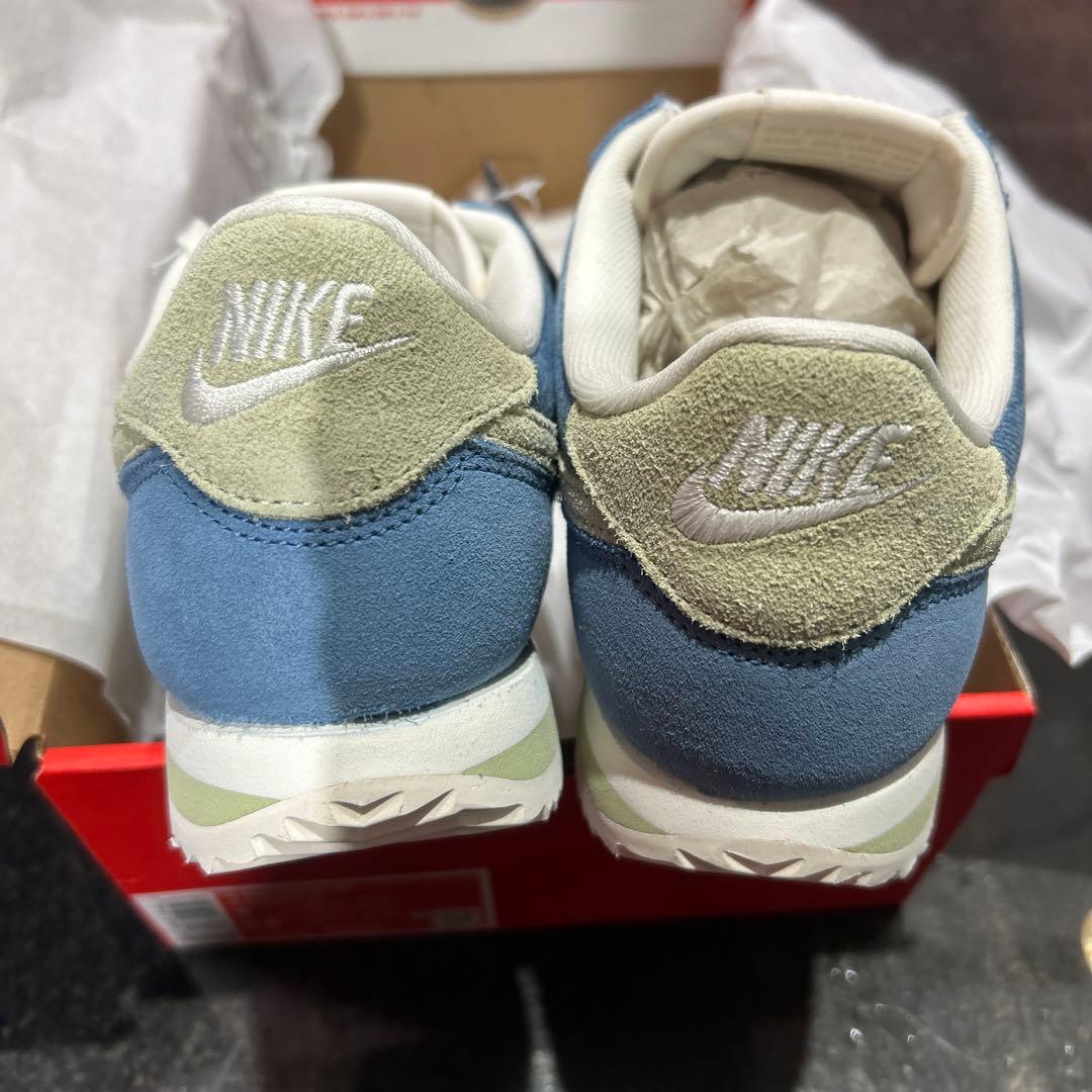 靴 Cortez SE Women's Shoes 24cm