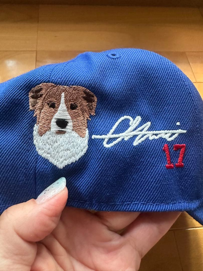 【カスタム新品未使用】ドジャース 公式　47 大谷翔平 選手　デコピン刺繍入り