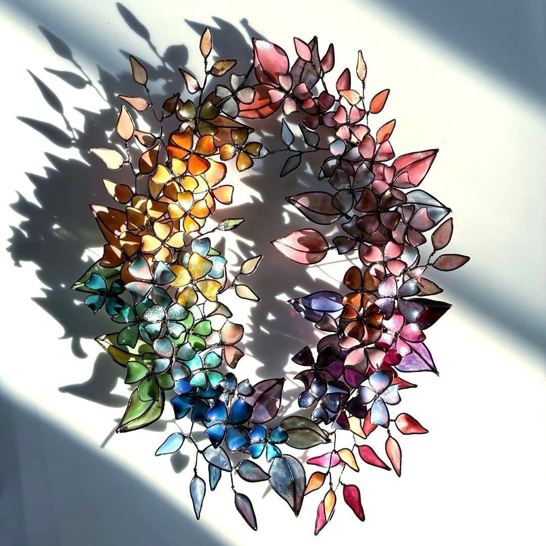 大きなアンティーク調フラワーリース　ワイヤークラフト　ディップアート　壁飾り