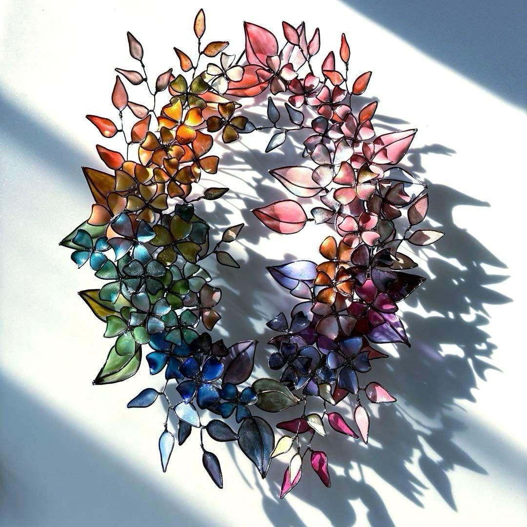 大きなアンティーク調フラワーリース　ワイヤークラフト　ディップアート　壁飾り