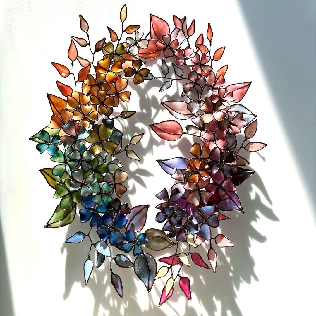 大きなアンティーク調フラワーリース　ワイヤークラフト　ディップアート　壁飾り