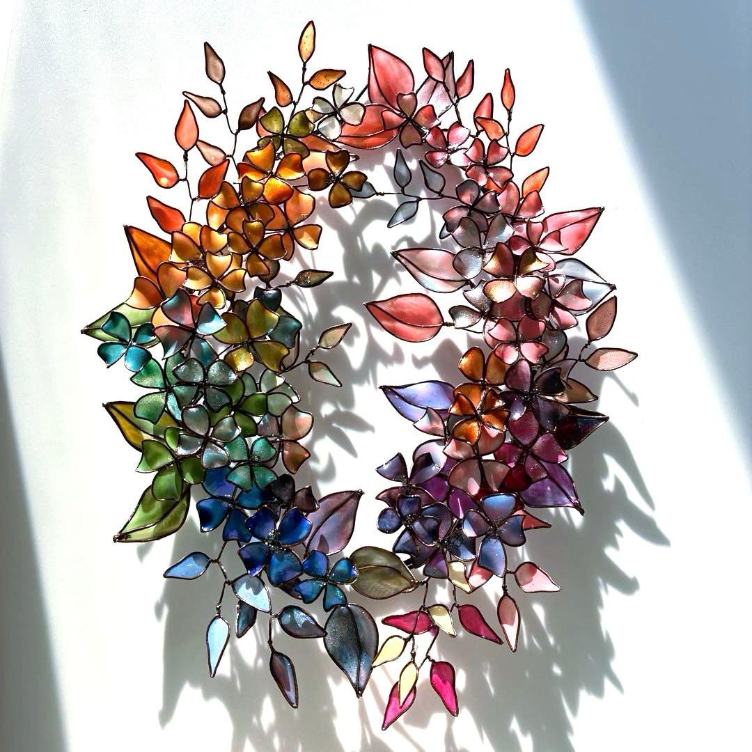 大きなアンティーク調フラワーリース　ワイヤークラフト　ディップアート　壁飾り