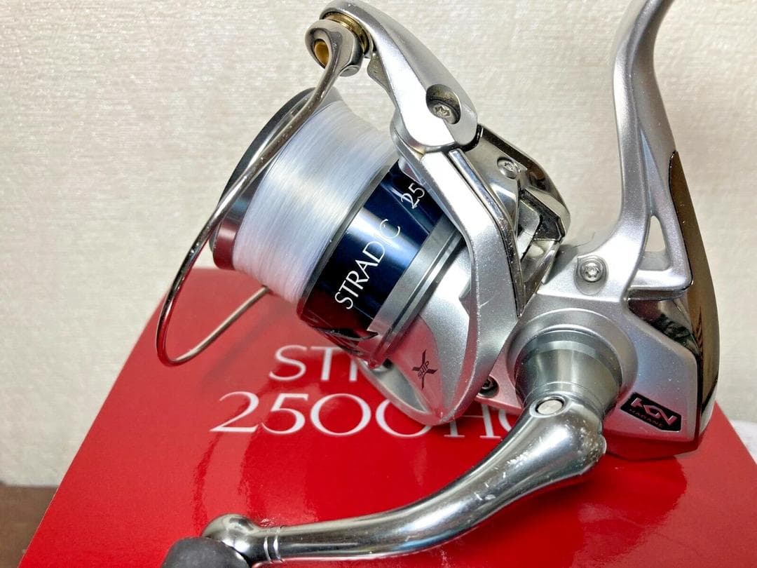 シマノ ストラディック2500SHG ＳＨＩＭＡＮＯ　ＳＴＲＡＤＩＣ