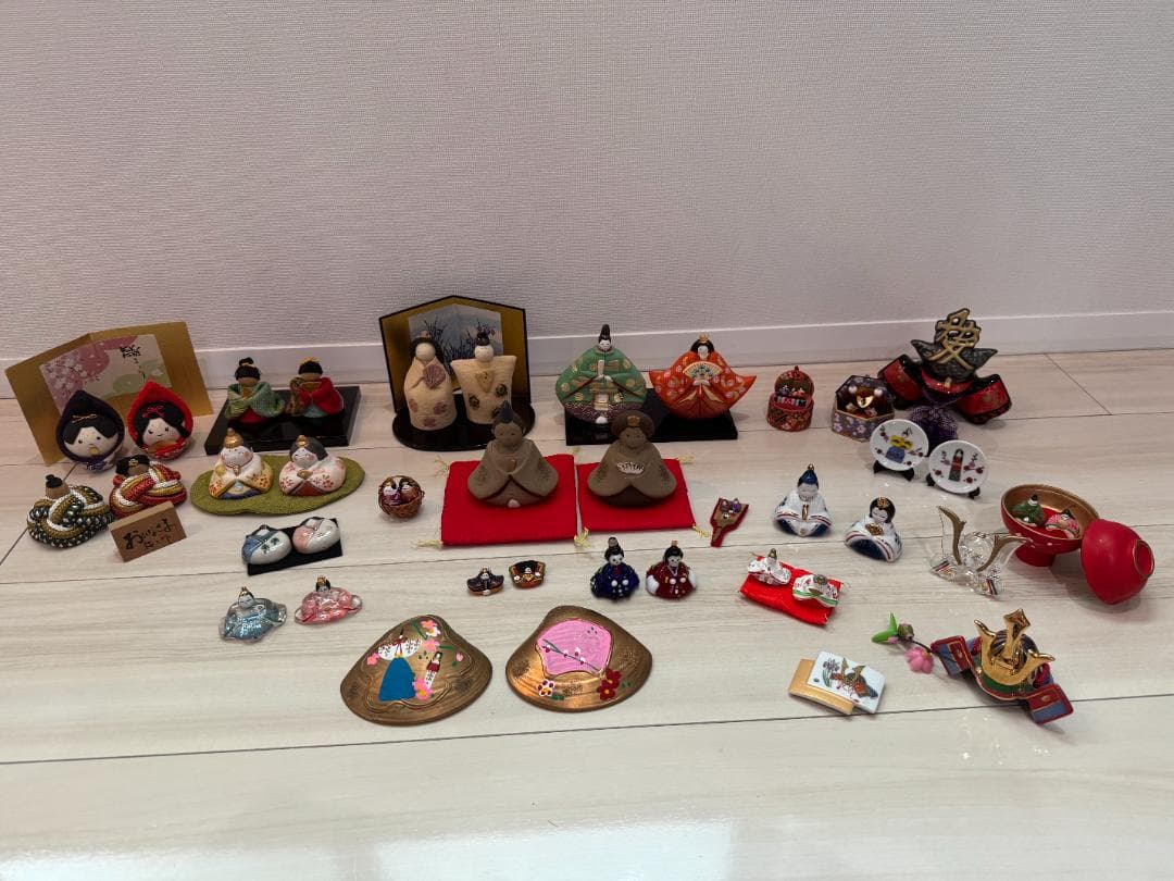 雛人形 五月人形 陶器製 多色 伝統的デザイン