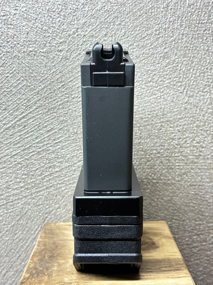 R7-33 東京マルイ GBB M4 マガジンアダプター 外部ソース仕様