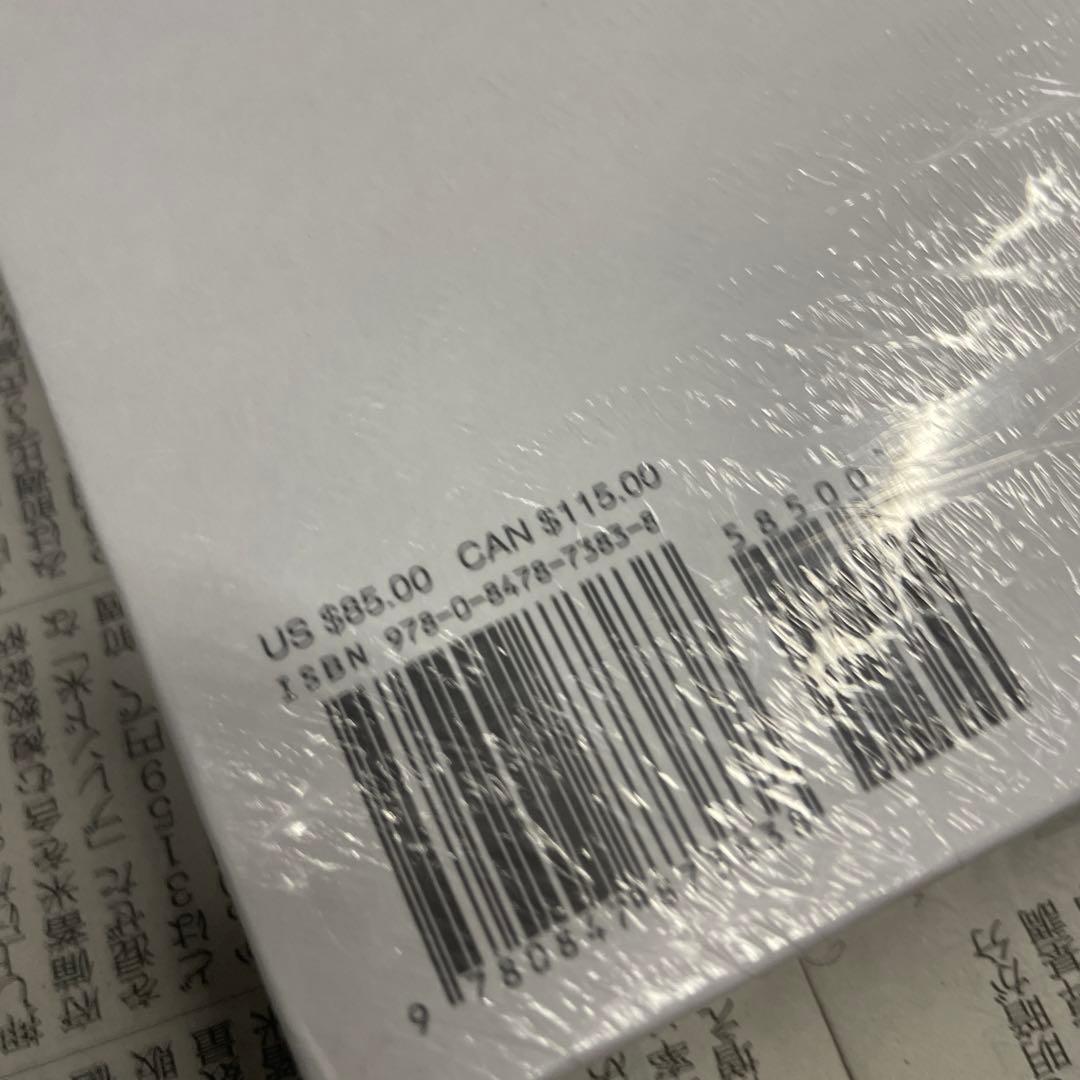 YAYOI KUSAMA × LOUIS VUITTON 大型本