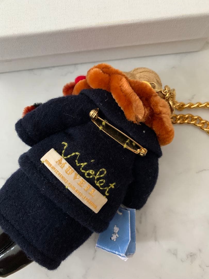 muveil familiar バイオレット　チャーム　ファミリア