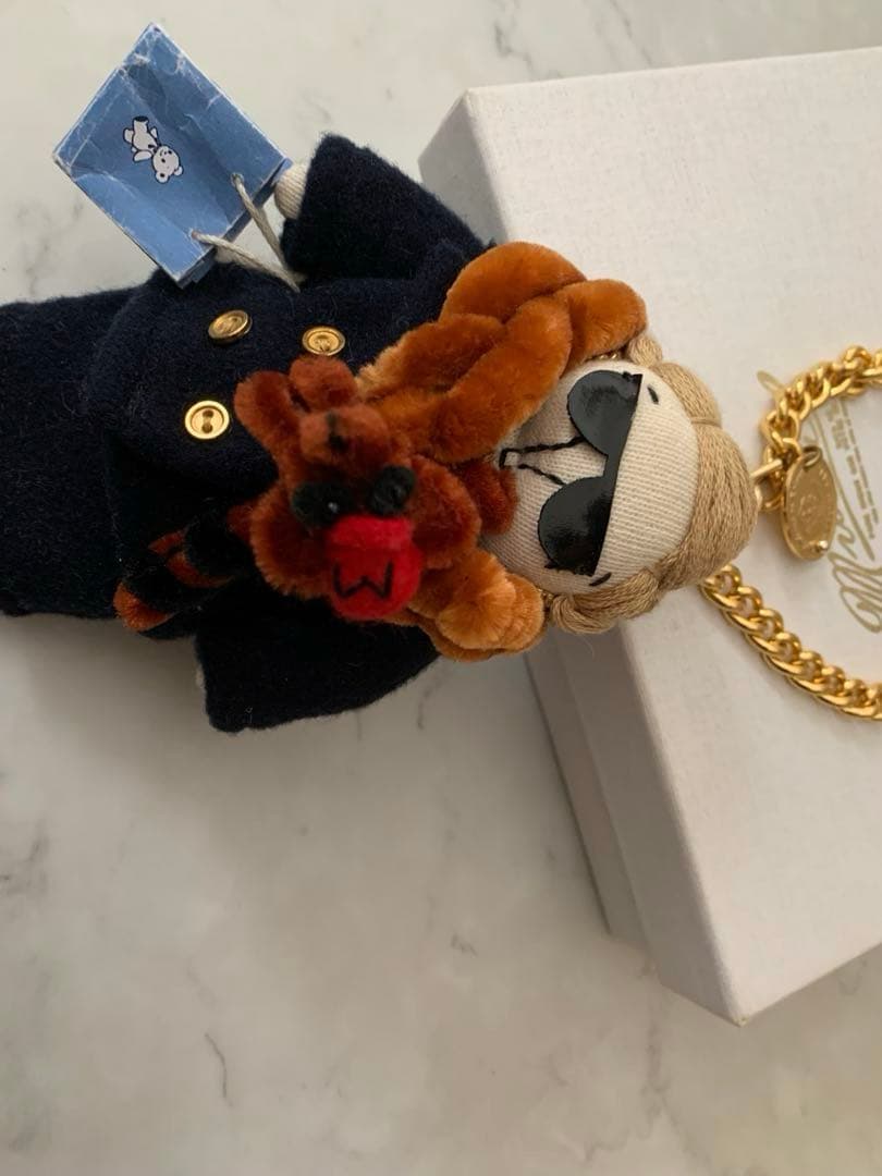 muveil familiar バイオレット　チャーム　ファミリア