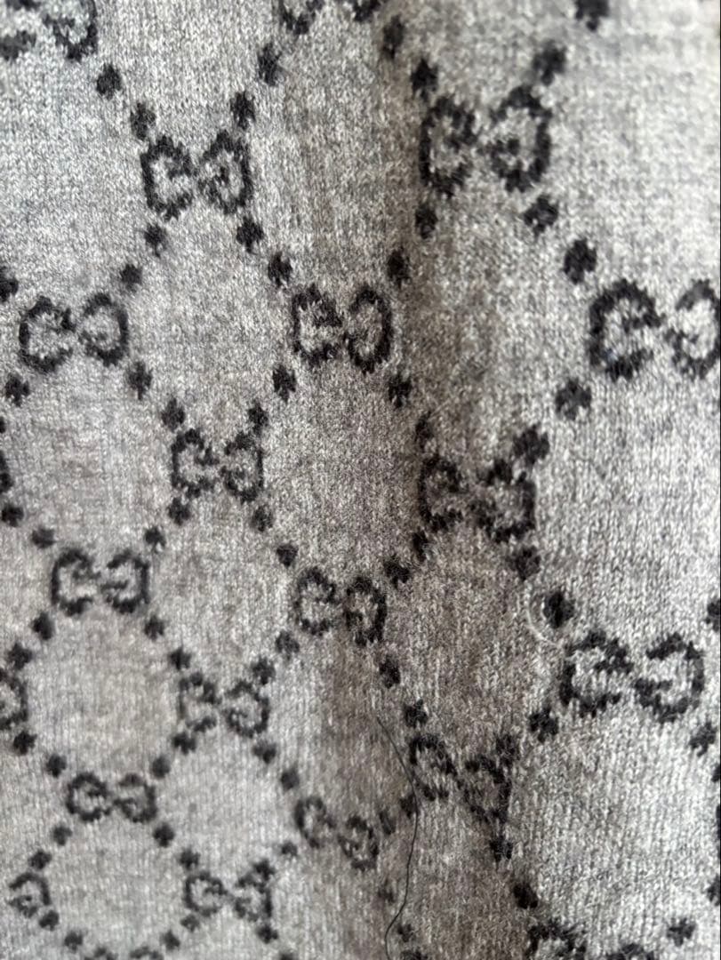 GUCCI マフラー　ウール