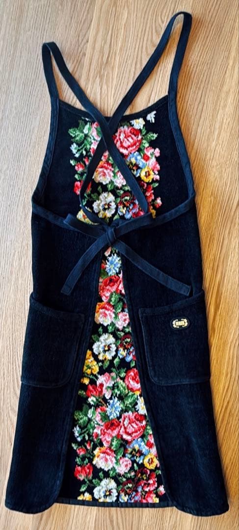 フェイラーシュニール織エプロン　花柄