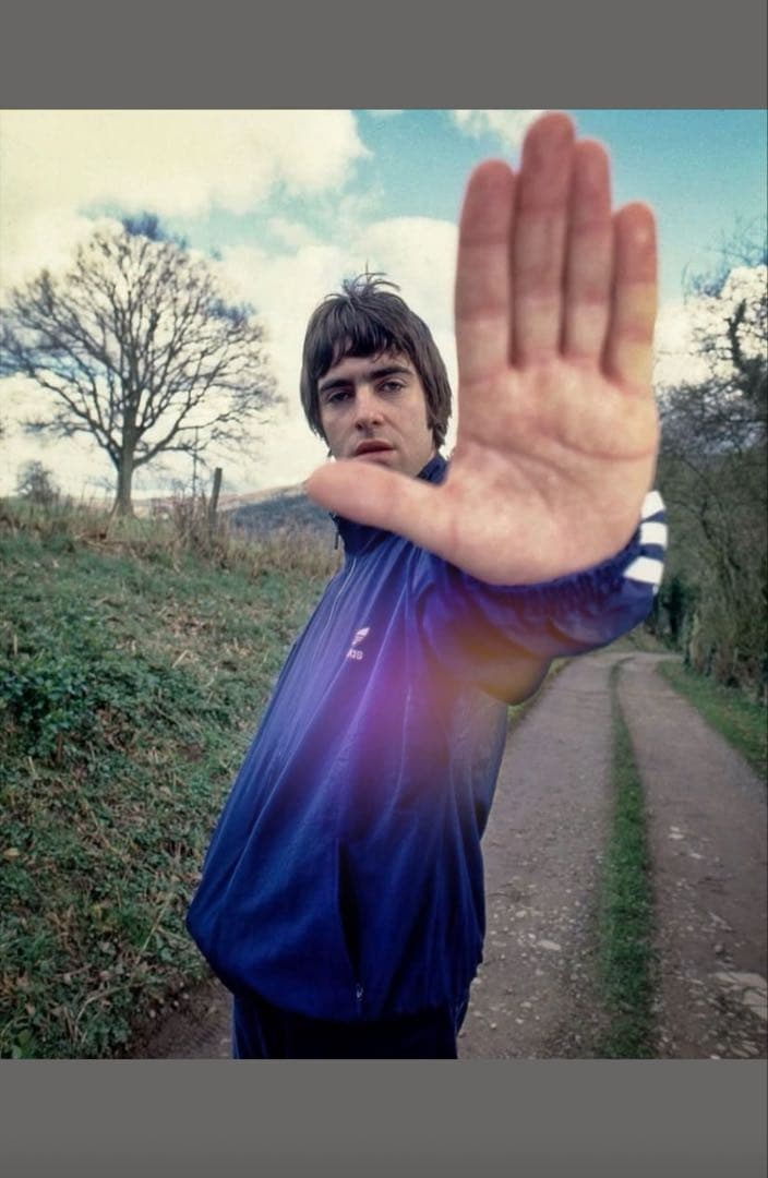 adidas 90s リアム着用