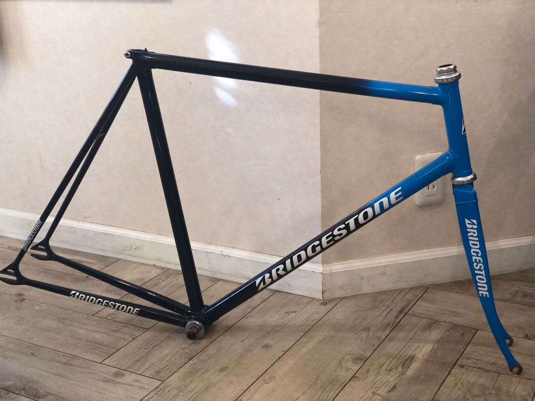 BRIDGESTONE NJS ピストフレーム 565mm 超綺麗！ ゆうパック