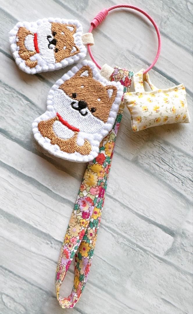 秋鮭様 リクエスト 10点 ハンドメイド　刺繍　柴犬　キーホルダー　ポーチ