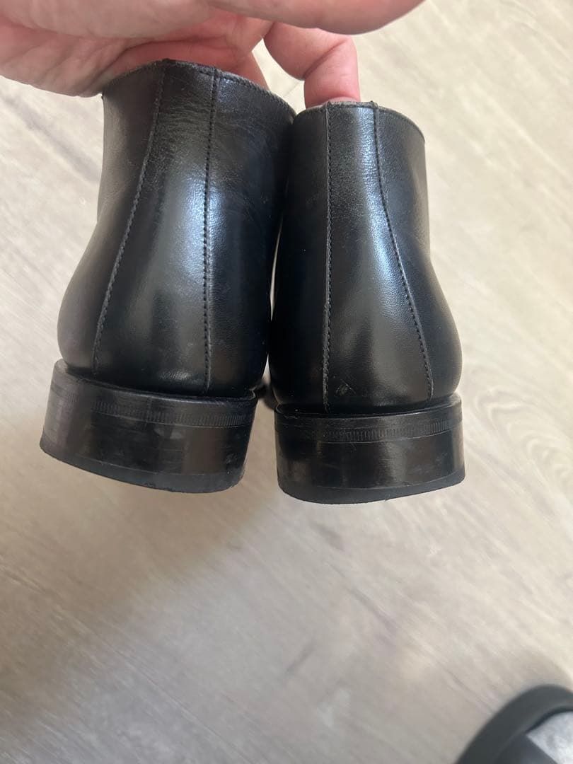 Berwick ブラック チャッカブーツ