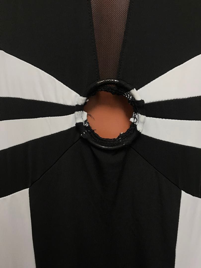 白黒ワンピース3619