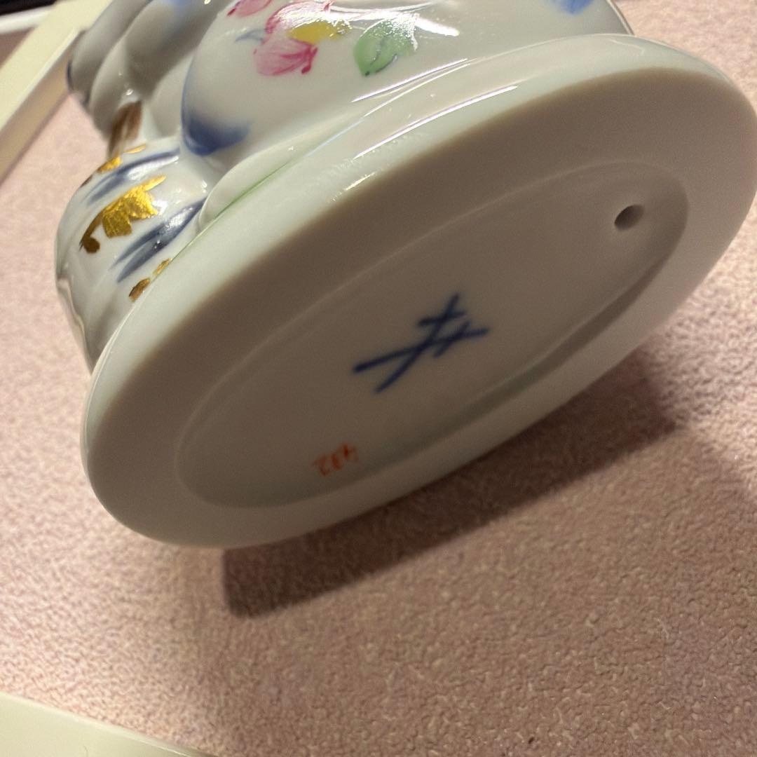 マイセン ミニ干支人形 卯(ウサギ)2体セット(台座付）