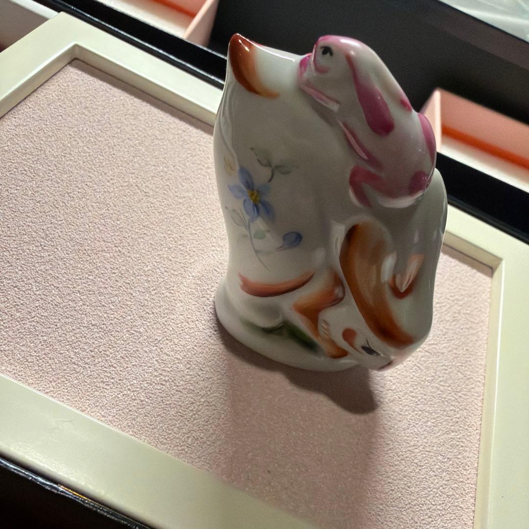 マイセン ミニ干支人形 卯(ウサギ)2体セット(台座付）