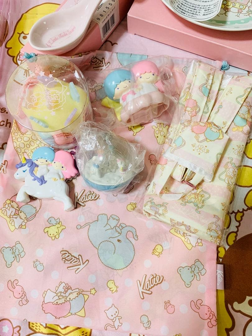 S*O様 リトルツインスターズ キキララ キキ＆ララ プラチェスト他まとめ売り