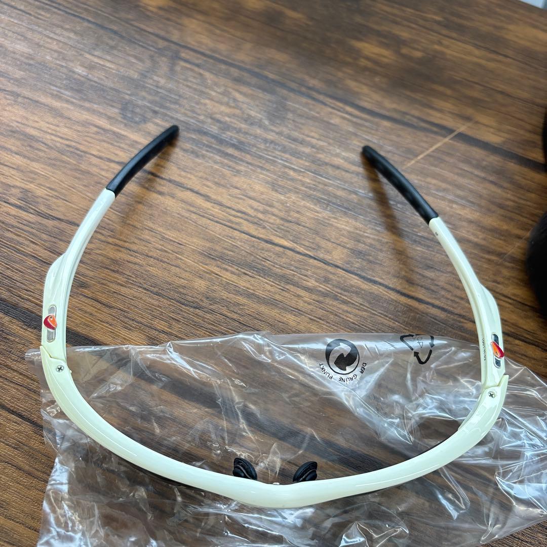 【SALE】HOSHINO サングラス ケース付き　スポーツ