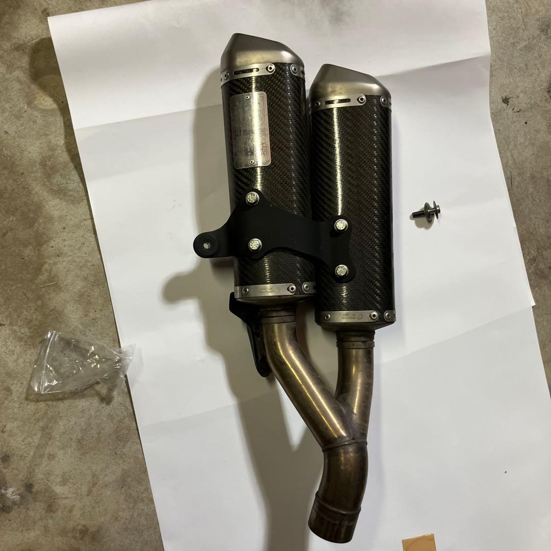 美品　ドゥカティ 1100EVO用テルミーニョ　マフラー　スリップオン
