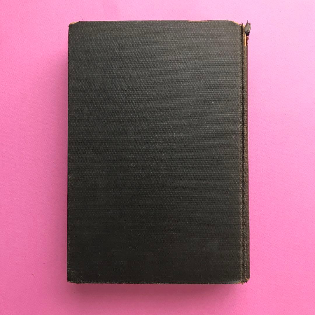 洋書 Alice's Adventures in Wonderland