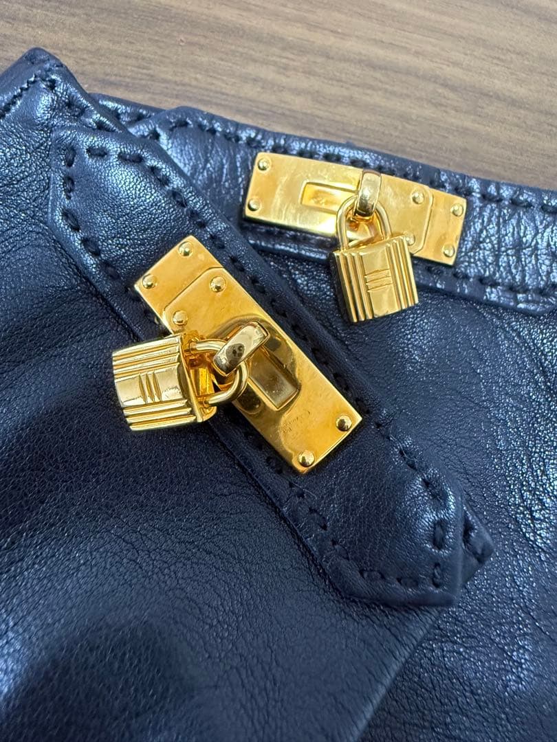 HERMES エルメス ソヤ ケリー金具 レザー 手袋 ブラック 箱付き