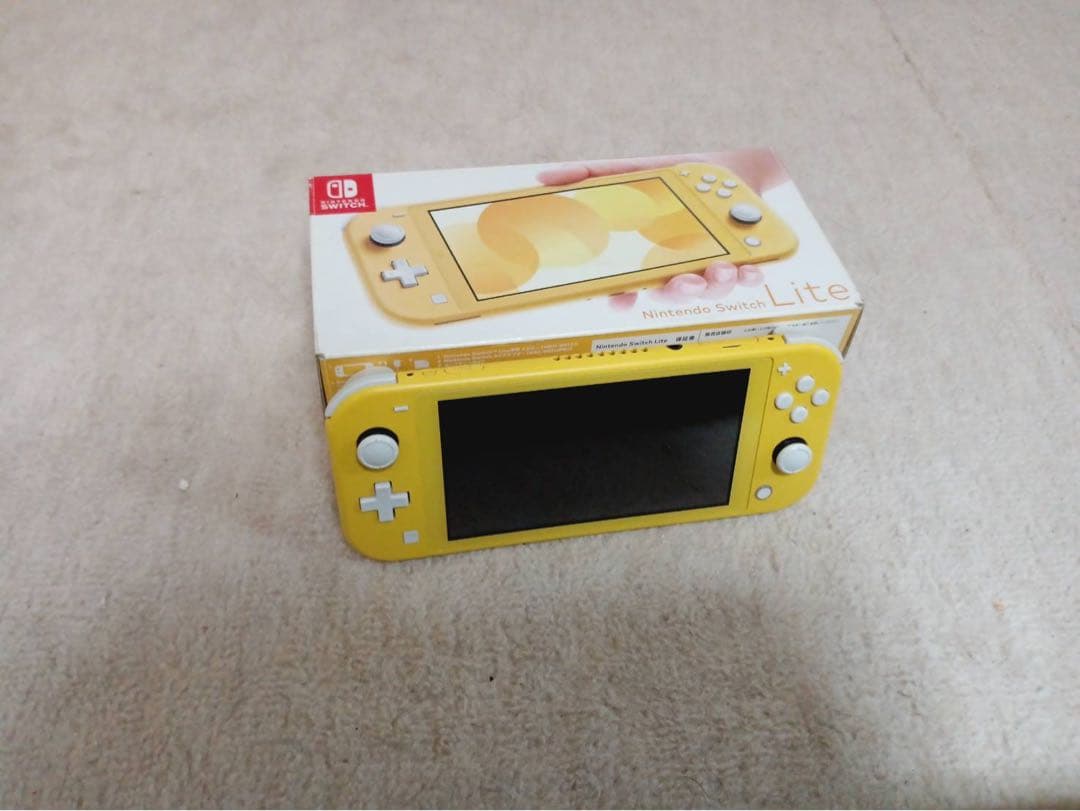 任天堂Switch ライト