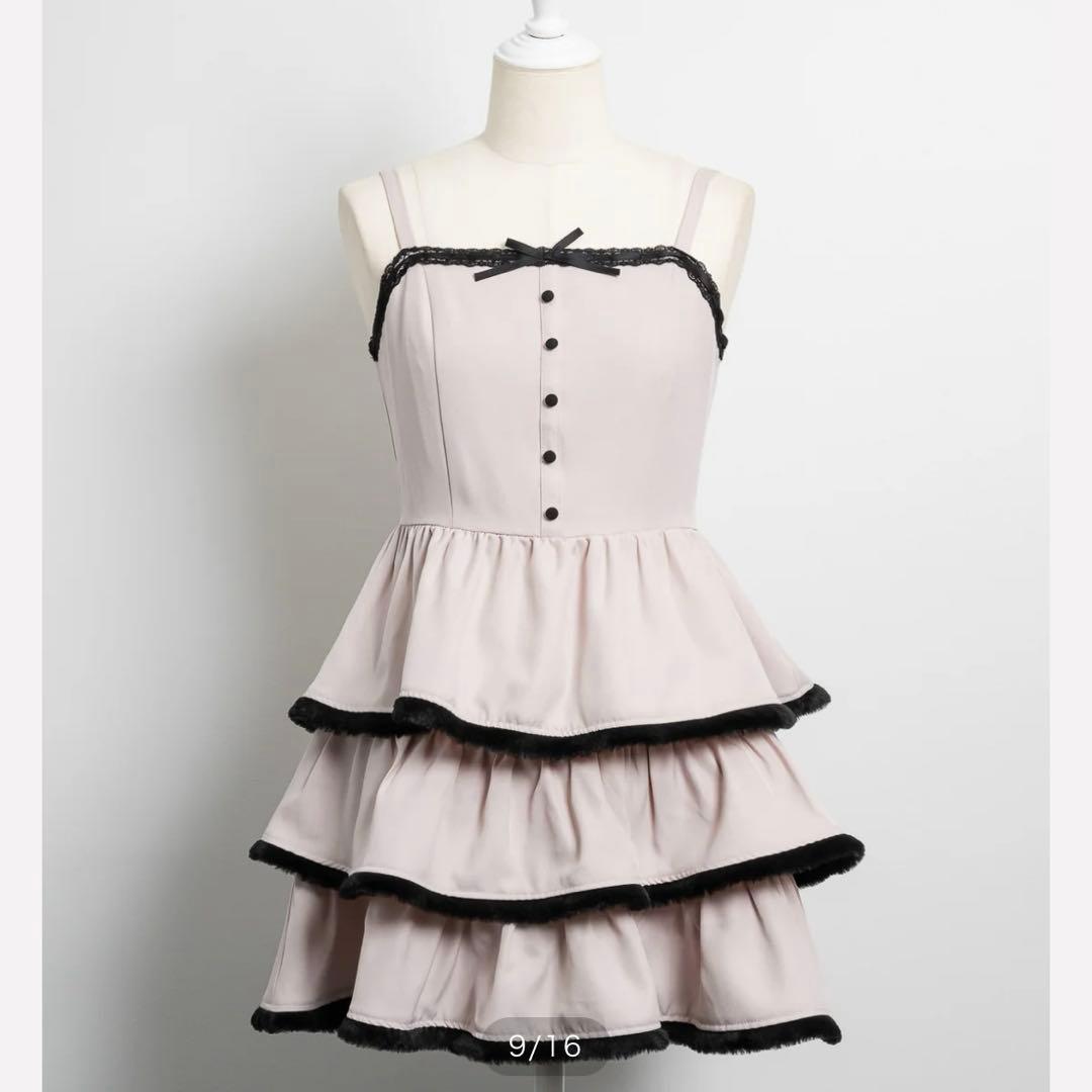 pium ファー付きティアードジャンパースカート ワンピース ピウム