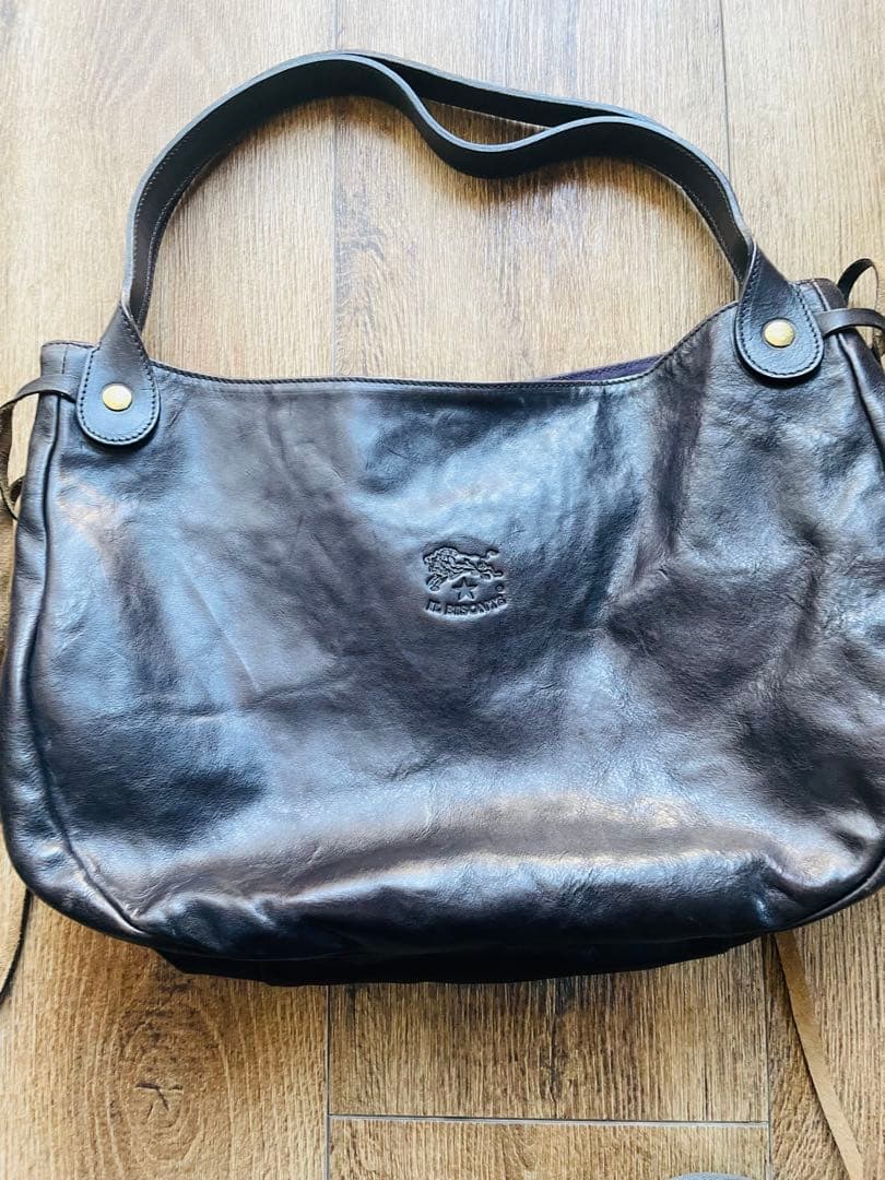 IL BISONTE　イル ビゾンテ　ショルダーバッグ