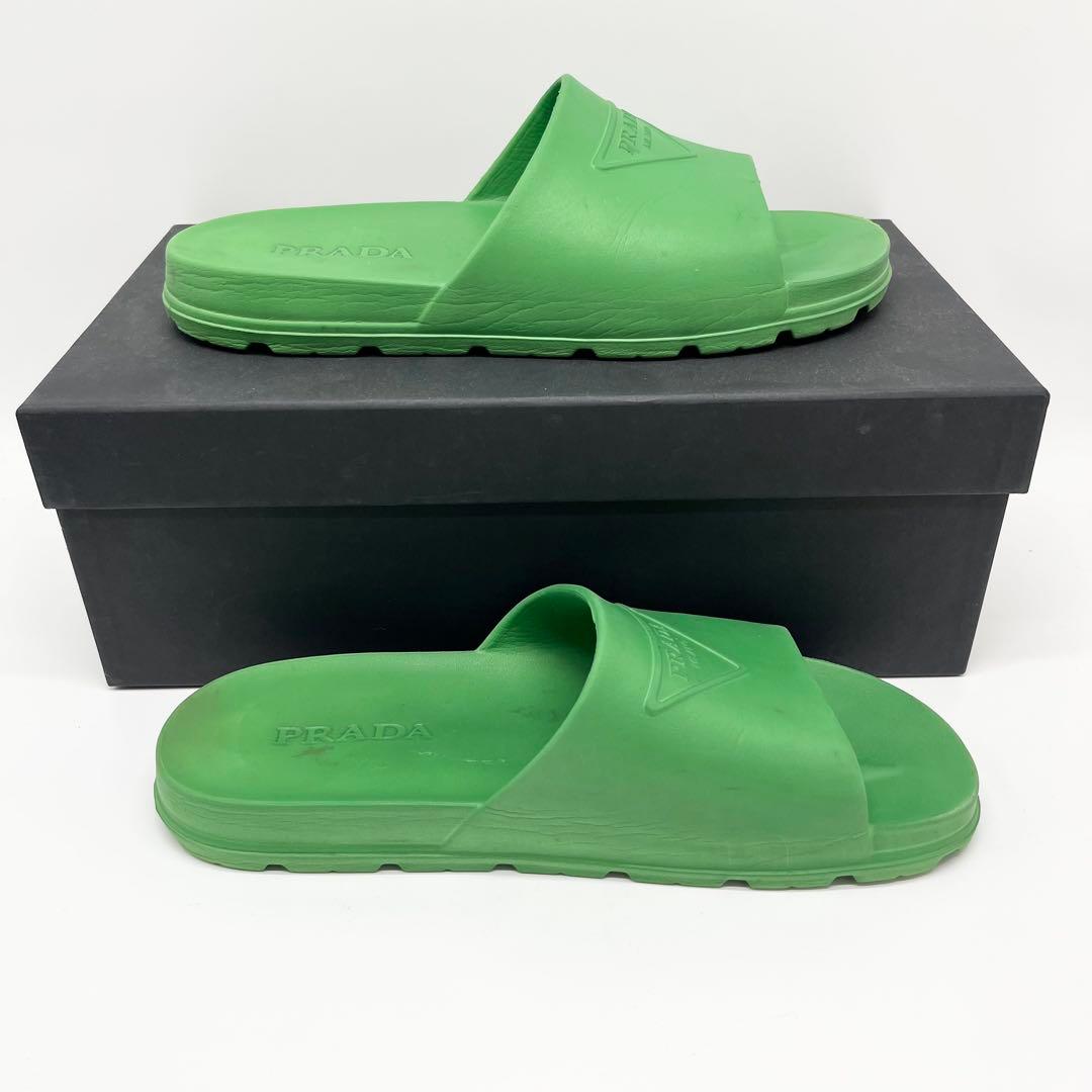 PRADA シャワーサンダル　三角ロゴ　エンボス　グリーン　28cm相当　メンズ