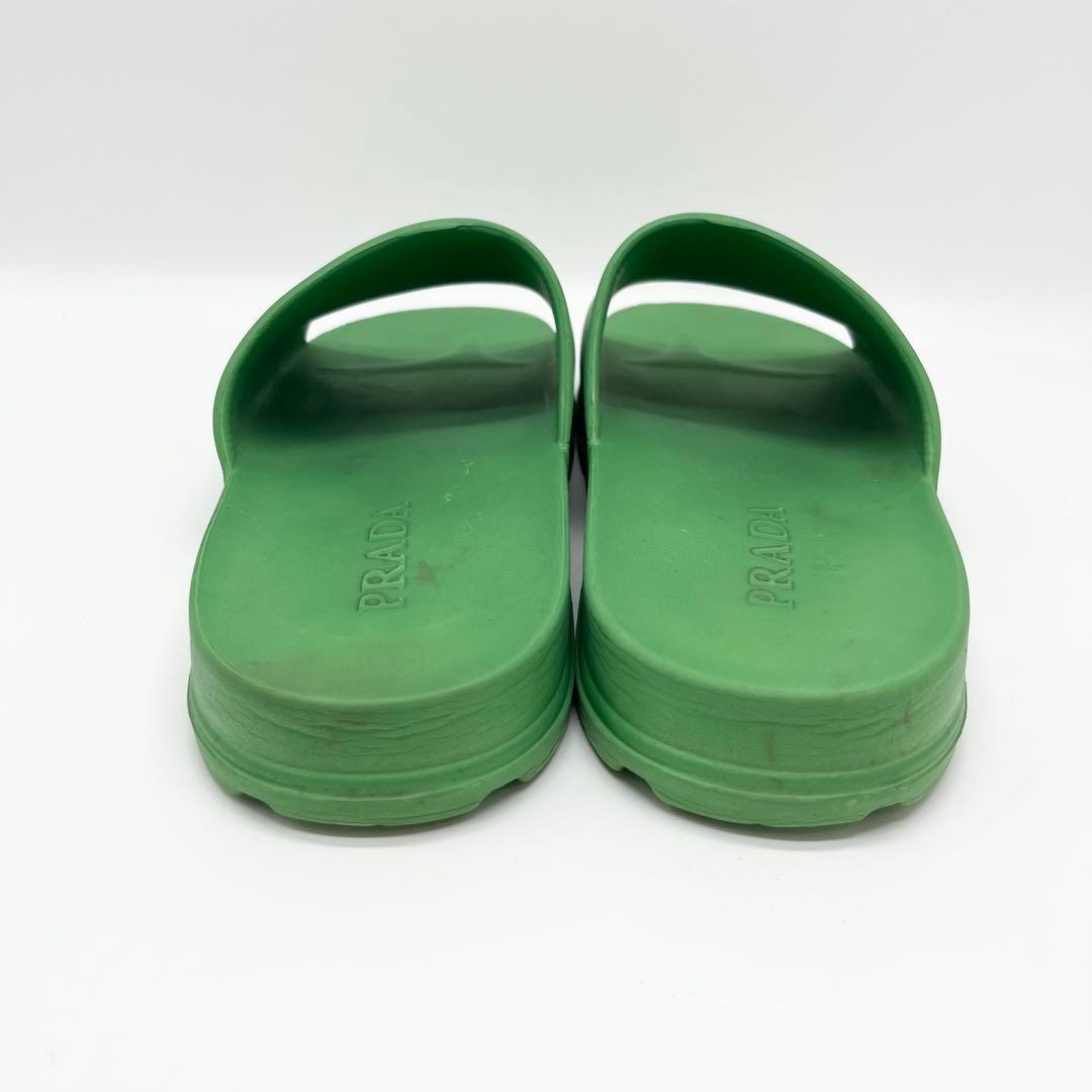 PRADA シャワーサンダル　三角ロゴ　エンボス　グリーン　28cm相当　メンズ