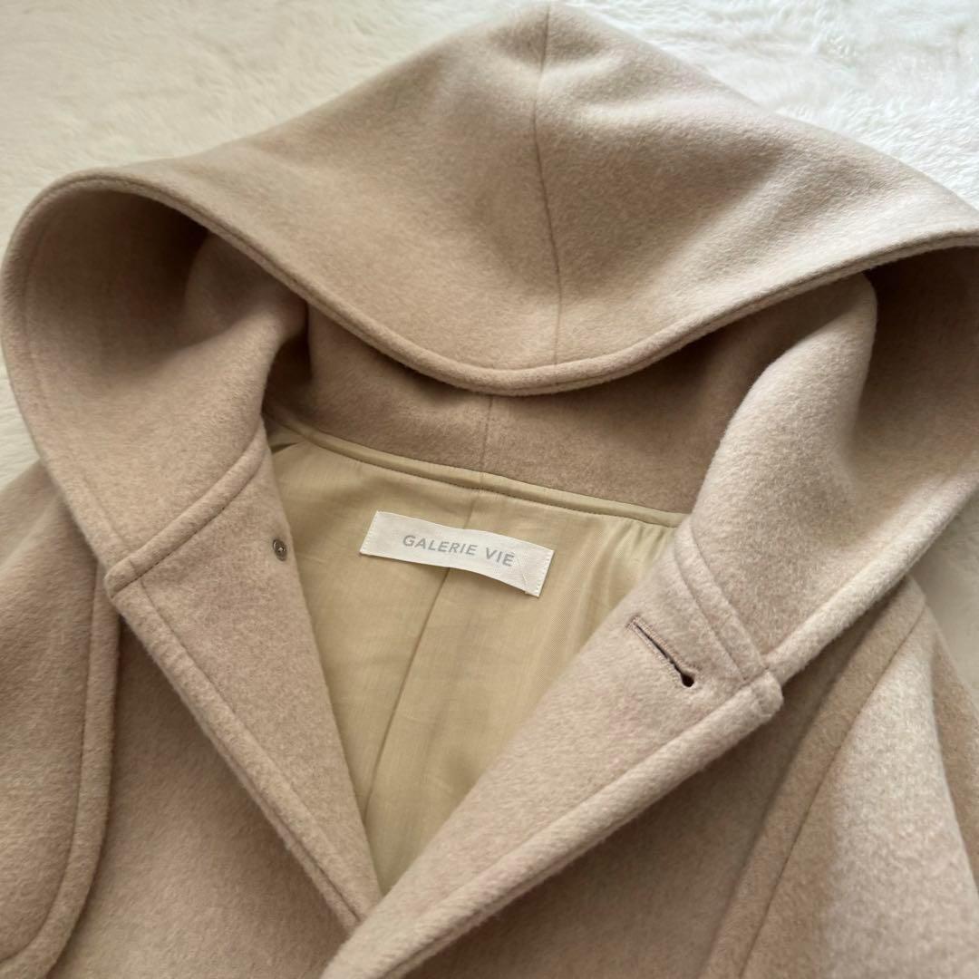 ギャルリーヴィー　ダブルクロスショートビーバー フーデッドラグランコート　F