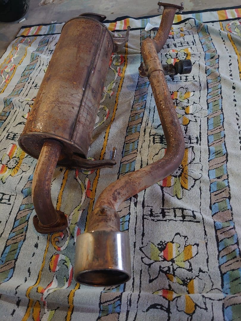 ハイエースマフラー 　ディーゼル　kdh201v メッキエンドパイプ付き