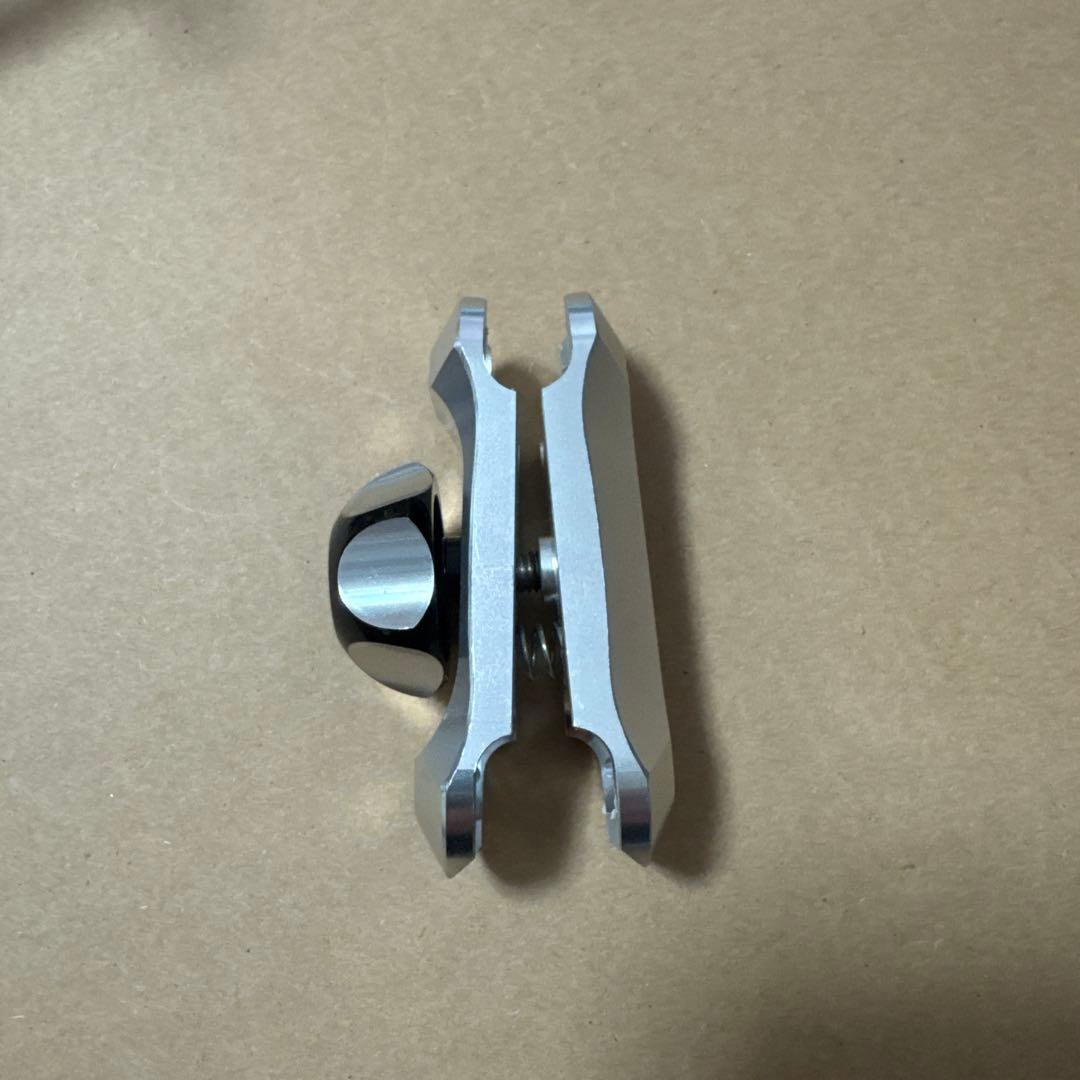 サインハウス　SYGNHOUSE 　オートバイ用　スマートフォンホルダー　旧型品