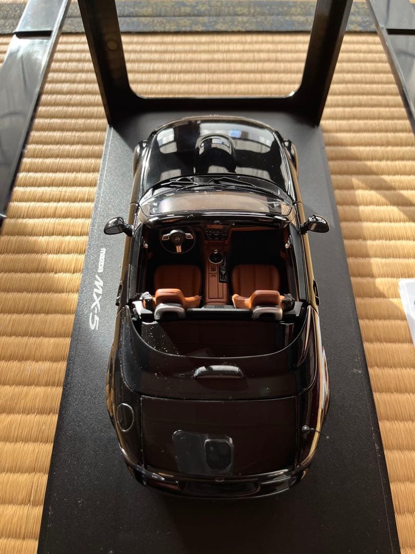 ミニカー AUTOart MAZDA MX-5 1/18