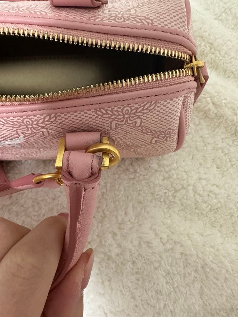 MCMピンクボストンバッグ