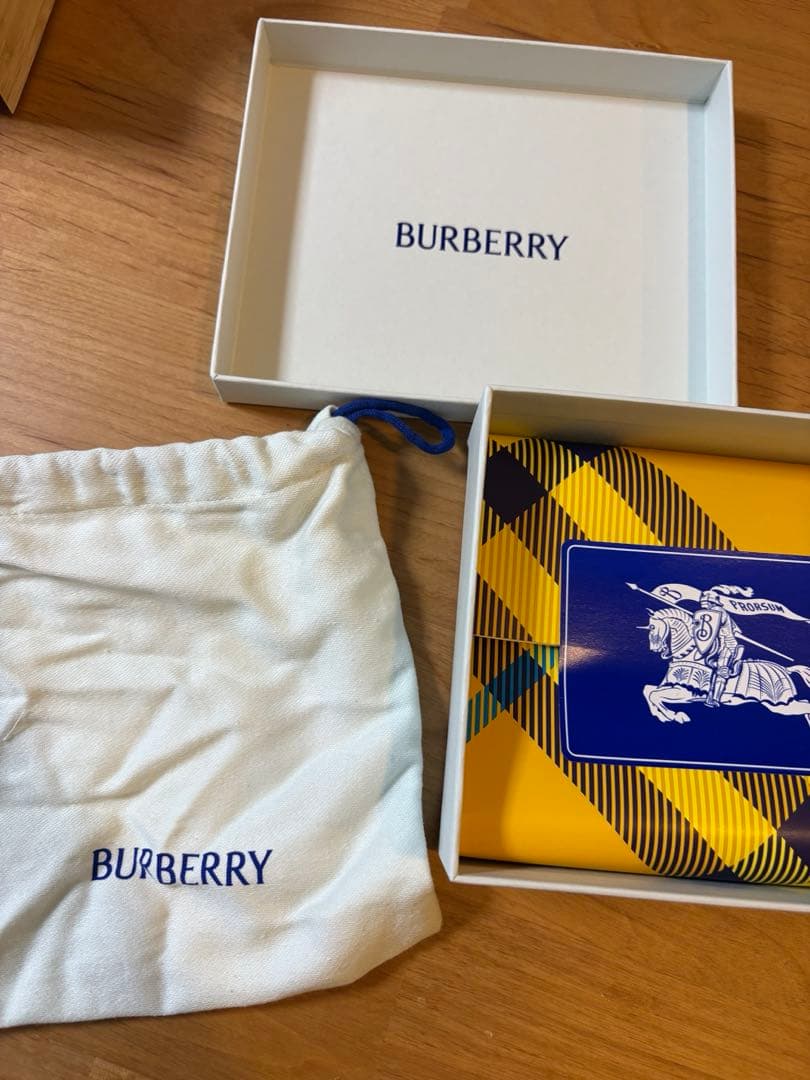 Burberry メンズ　折りたたみ財布