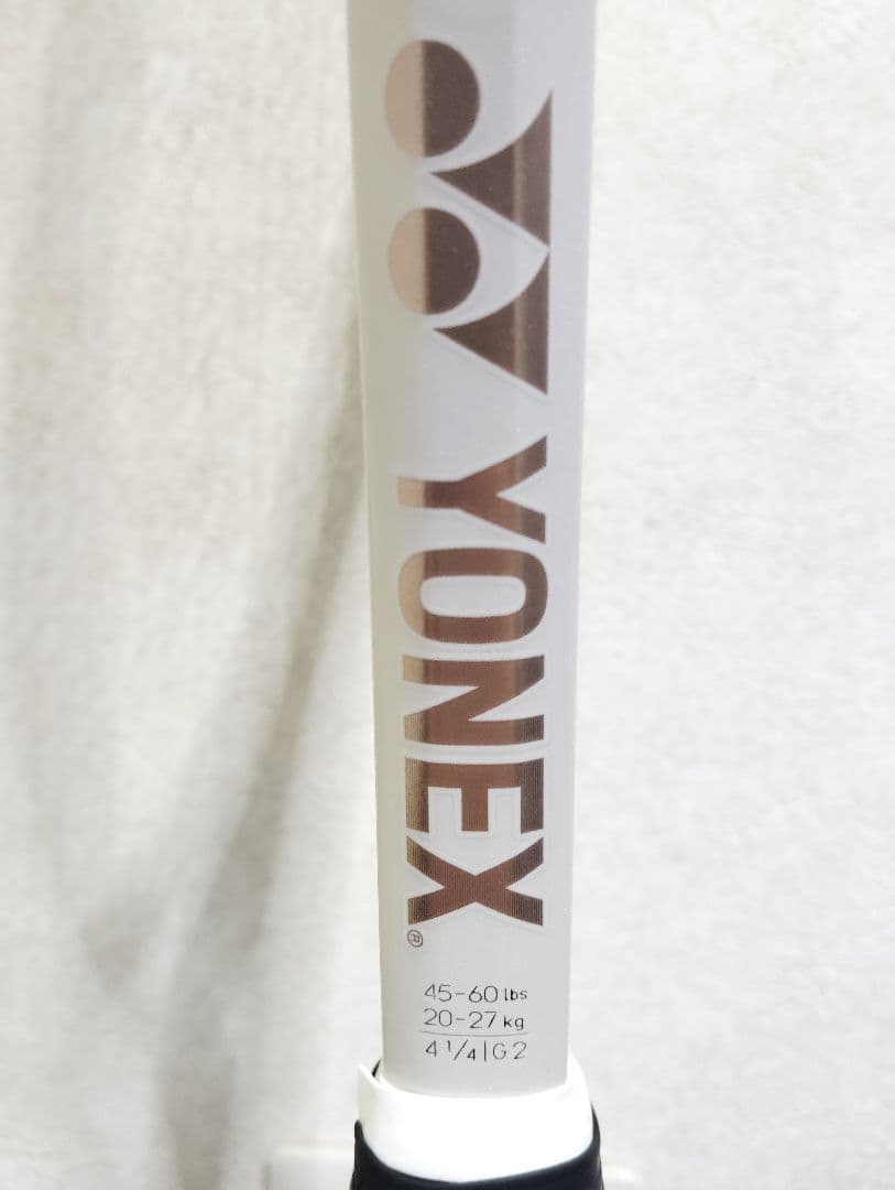 本日限定依頼値下　国内正規品 YONEX VCORE 100 テニスラケット