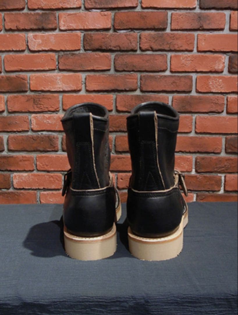 VIBERGコラボCHALLNEGER激レア希少　値下げしました