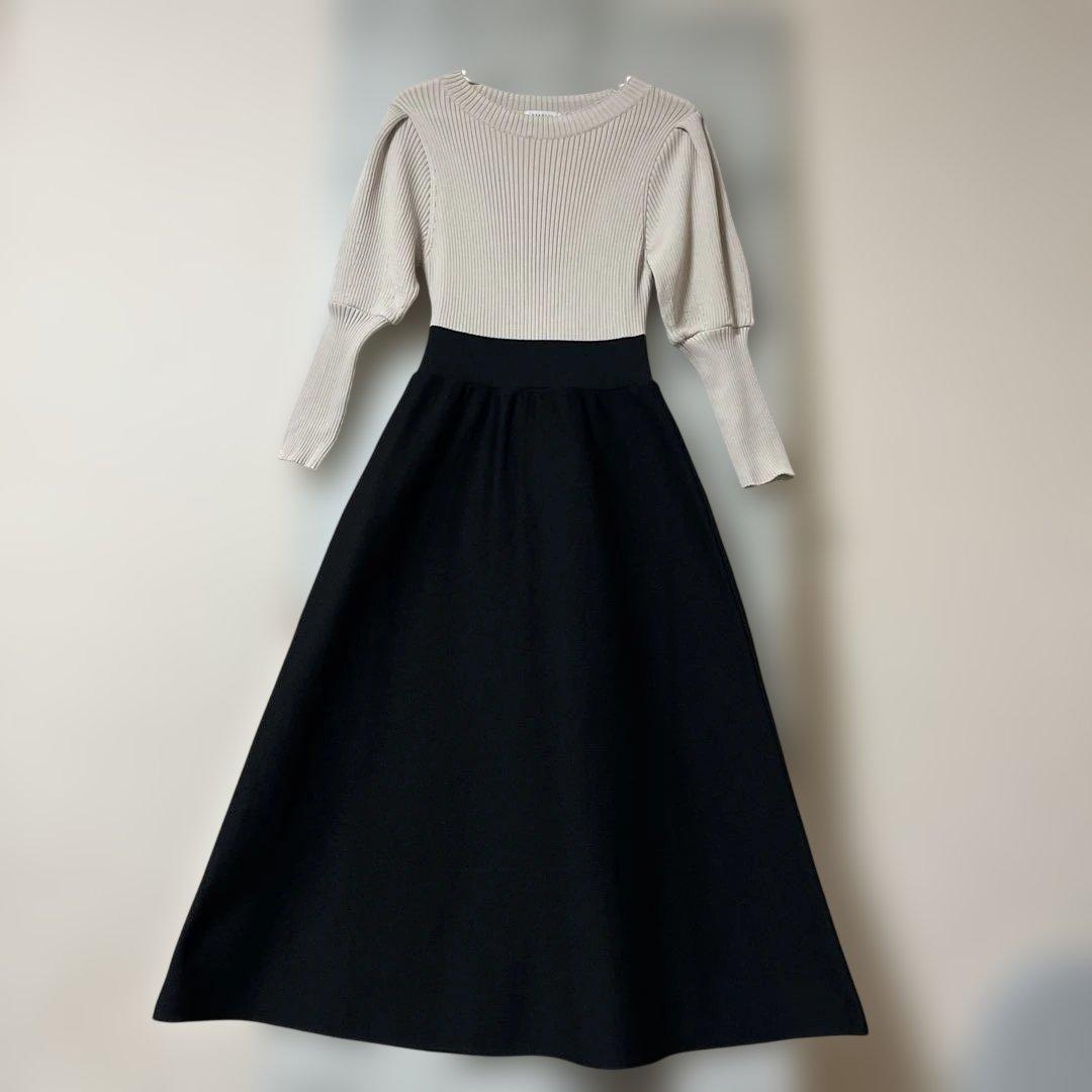 美品。BARNEYS NEW YORK パフスリーブ　リブ編み切替ワンピース