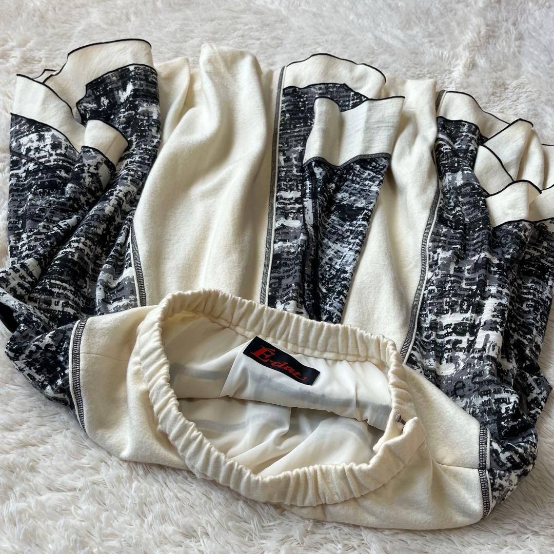 E clat ／イークラット 変形バルーンスカート