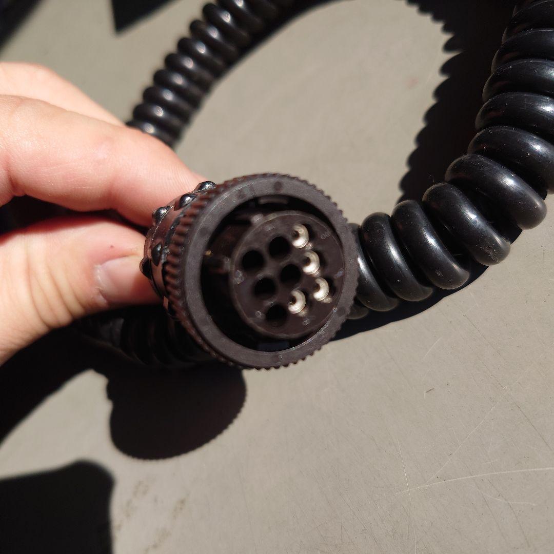 【未使用品】　ギガ プロフィア クオン エアサスコントローラー