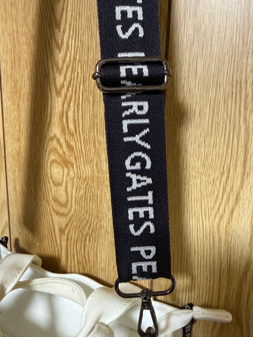 PEARLY GATES ロゴバッグ スマイリーチャーム付き