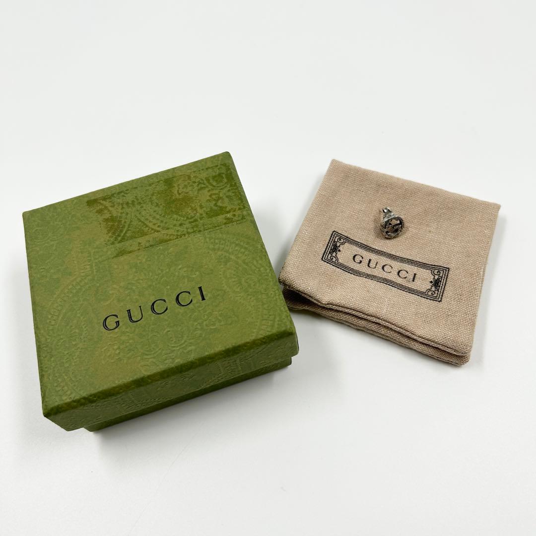 美品✨　グッチ　GUCCI ピアス　アラベスク　インターロッキング　G　燻　片耳