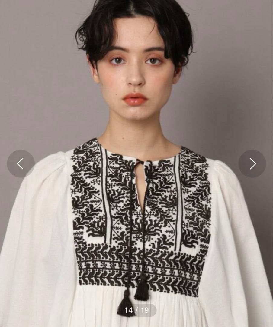 sara mallika 刺繍ワンピース